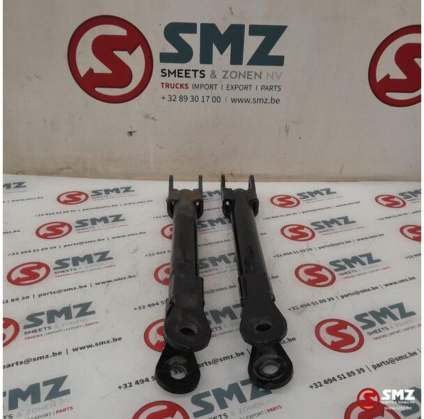 MAN Occ set stabilisatorsteunen L/R achteras MAN - Bastidor/ Chasis para Camión: foto 3 MAN Occ set stabilisatorsteunen L/R achteras MAN - Bastidor/ Chasis para Camión: foto 3
