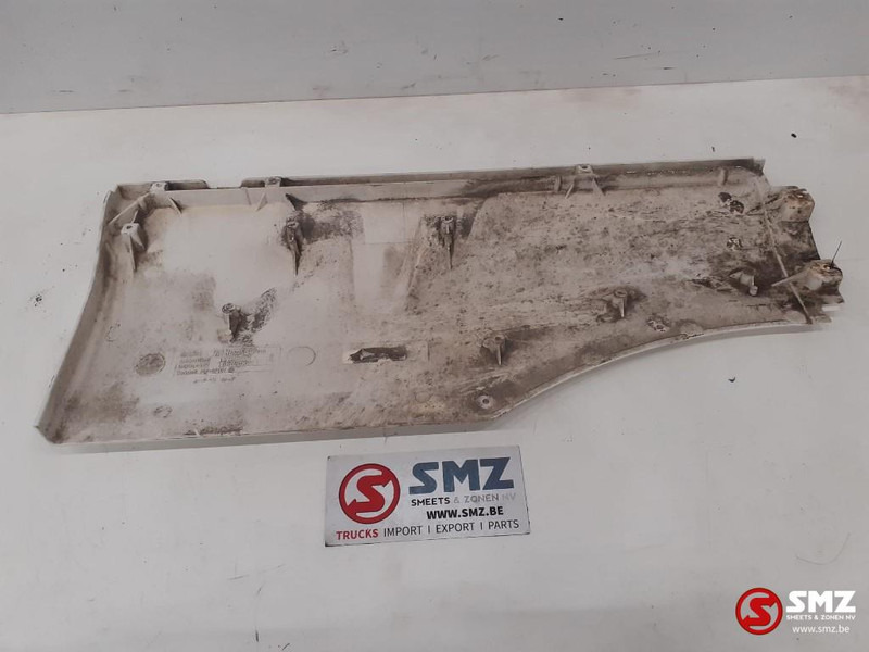 MAN Occ spatbord links MAN - Carrocería y exterior para Camión: foto 2 MAN Occ spatbord links MAN - Carrocería y exterior para Camión: foto 2