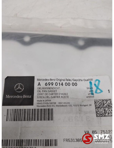 Mercedes-Benz Carterpanpakking mercedes a6990140000 - Cárter para Camión: foto 2 Mercedes-Benz Carterpanpakking mercedes a6990140000 - Cárter para Camión: foto 2