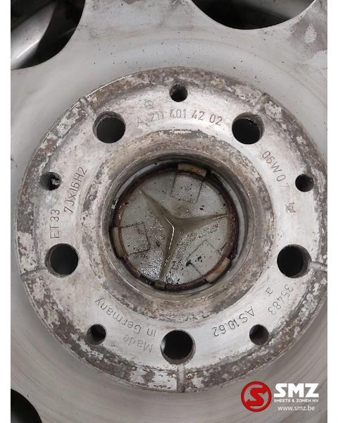 Mercedes-Benz Occ Band Dunlop M+S met velg 225/55R16 95H - Neumático para Camión: foto 4 Mercedes-Benz Occ Band Dunlop M+S met velg 225/55R16 95H - Neumático para Camión: foto 4