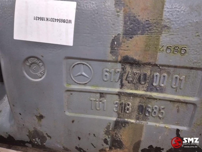 Mercedes-Benz Occ Brandstoftank 210L Mercedes 2527 - Depósito de combustible para Camión: foto 4 Mercedes-Benz Occ Brandstoftank 210L Mercedes 2527 - Depósito de combustible para Camión: foto 4