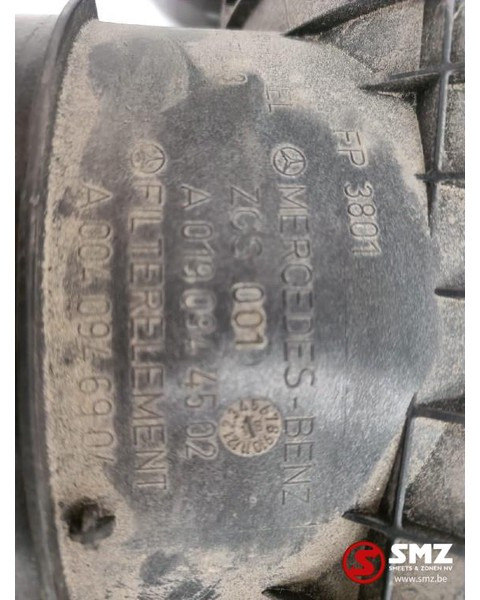 Mercedes-Benz Occ Luchtfilterhuis Mercedes Actros MP4 - Sistema de admisión de aire para Camión: foto 3 Mercedes-Benz Occ Luchtfilterhuis Mercedes Actros MP4 - Sistema de admisión de aire para Camión: foto 3