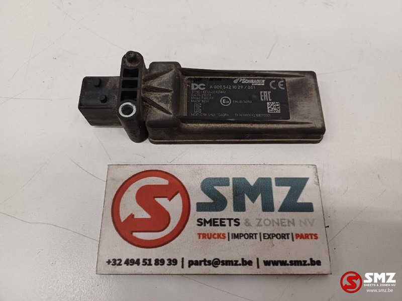 Mercedes-Benz Occ bandenspanningscontrolesensor Mercedes - Sensor para Camión: foto 1 Mercedes-Benz Occ bandenspanningscontrolesensor Mercedes - Sensor para Camión: foto 1