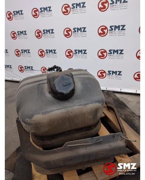 Mercedes-Benz Occ brandstoftank 125L Mercedes Atego A9704710001 - Depósito de combustible para Camión: foto 1 Mercedes-Benz Occ brandstoftank 125L Mercedes Atego A9704710001 - Depósito de combustible para Camión: foto 1