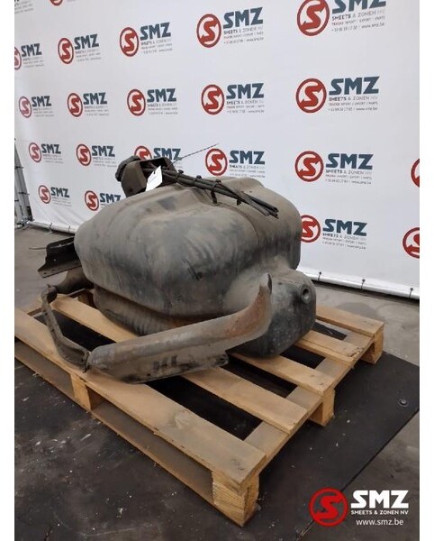 Mercedes-Benz Occ brandstoftank 125L Mercedes Atego A9704710001 - Depósito de combustible para Camión: foto 4 Mercedes-Benz Occ brandstoftank 125L Mercedes Atego A9704710001 - Depósito de combustible para Camión: foto 4