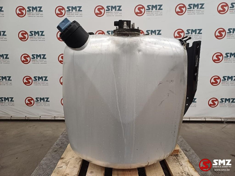 Mercedes-Benz Occ brandstoftank 300L + AdBluetank 25L Mercedes - Depósito de combustible para Camión: foto 3 Mercedes-Benz Occ brandstoftank 300L + AdBluetank 25L Mercedes - Depósito de combustible para Camión: foto 3