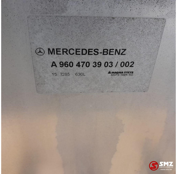 Depósito de combustible para Camión Mercedes-Benz Occ brandstoftank 630L + brandstofniveausensor Mer: foto 7 Depósito de combustible para Camión Mercedes-Benz Occ brandstoftank 630L + brandstofniveausensor Mer: foto 7