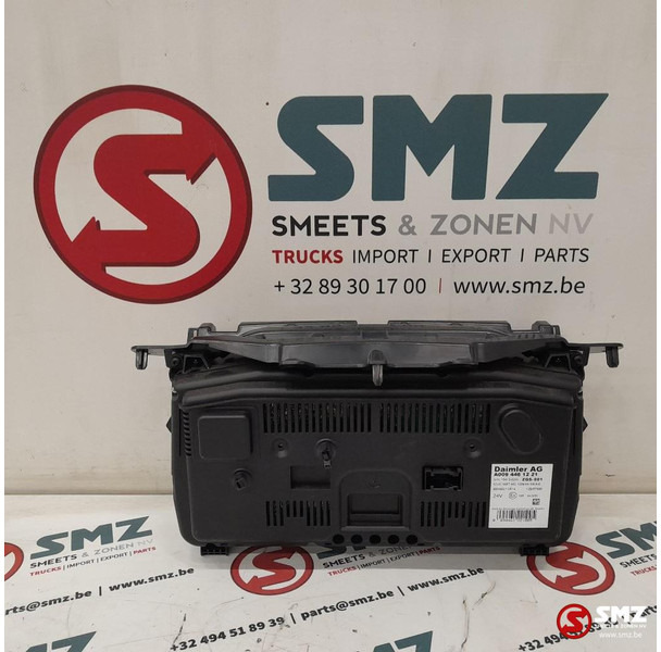 Mercedes-Benz Occ instrumentenpaneel Mercedes - Salpicadero para Camión: foto 2 Mercedes-Benz Occ instrumentenpaneel Mercedes - Salpicadero para Camión: foto 2