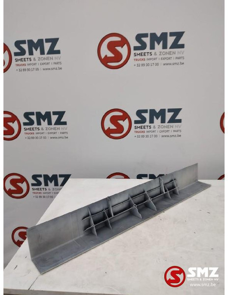 Mercedes-Benz Occ opstapplaat bumper Mercedes Actros MP2 A943885 - Parachoques para Camión: foto 2 Mercedes-Benz Occ opstapplaat bumper Mercedes Actros MP2 A943885 - Parachoques para Camión: foto 2