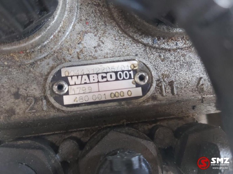 Mercedes-Benz Occ pedaalplaat Mercedes Actros - Pedal para Camión: foto 4 Mercedes-Benz Occ pedaalplaat Mercedes Actros - Pedal para Camión: foto 4
