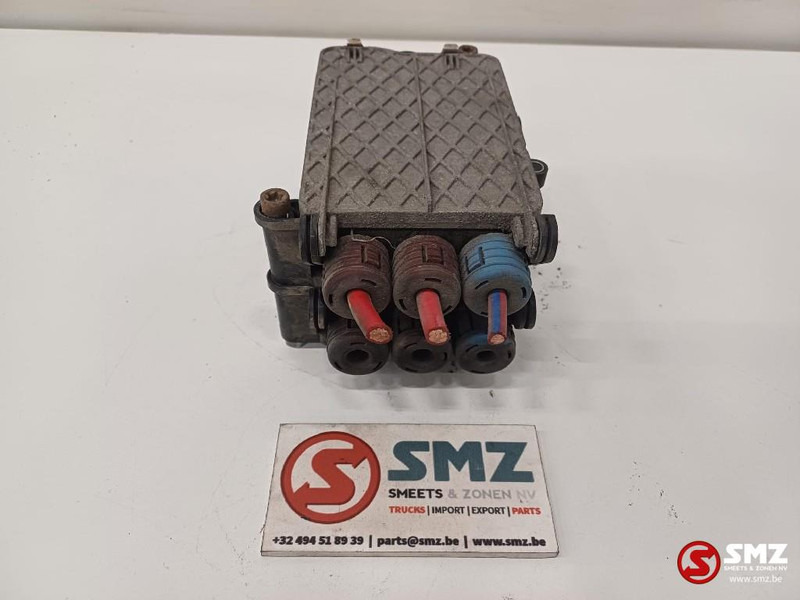 Mercedes-Benz Occ verdeelkast Mercedes - Sistema eléctrico para Camión: foto 3 Mercedes-Benz Occ verdeelkast Mercedes - Sistema eléctrico para Camión: foto 3