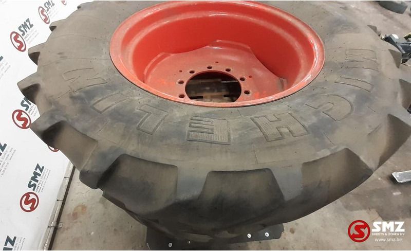 Michelin Occ Band 480/65r28 + velg MICHELIN X M 108 - Neumático para Camión: foto 2 Michelin Occ Band 480/65r28 + velg MICHELIN X M 108 - Neumático para Camión: foto 2