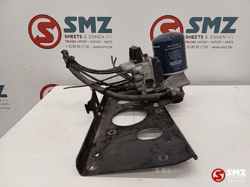 MAN Occ luchtdroger MAN - Piezas de recambio para Camión: foto 3 MAN Occ luchtdroger MAN - Piezas de recambio para Camión: foto 3