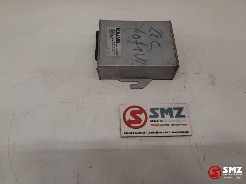 Renault Occ ECU ACTIA snelheidsbegrenzer regeleenheid Rena - Unidad de control para Camión: foto 3 Renault Occ ECU ACTIA snelheidsbegrenzer regeleenheid Rena - Unidad de control para Camión: foto 3
