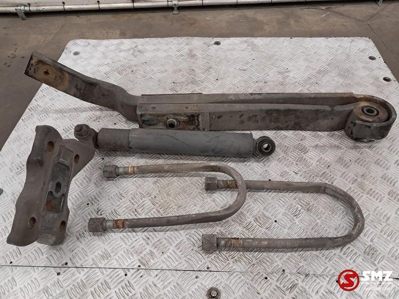 Renault Occ bladveerset achteras rechts Renault - Suspensión de ballestas para Camión: foto 5 Renault Occ bladveerset achteras rechts Renault - Suspensión de ballestas para Camión: foto 5