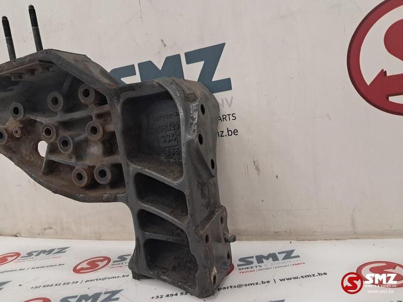 Renault Occ torsiestangmontagebeugel links Renault - Bastidor/ Chasis para Camión: foto 3 Renault Occ torsiestangmontagebeugel links Renault - Bastidor/ Chasis para Camión: foto 3