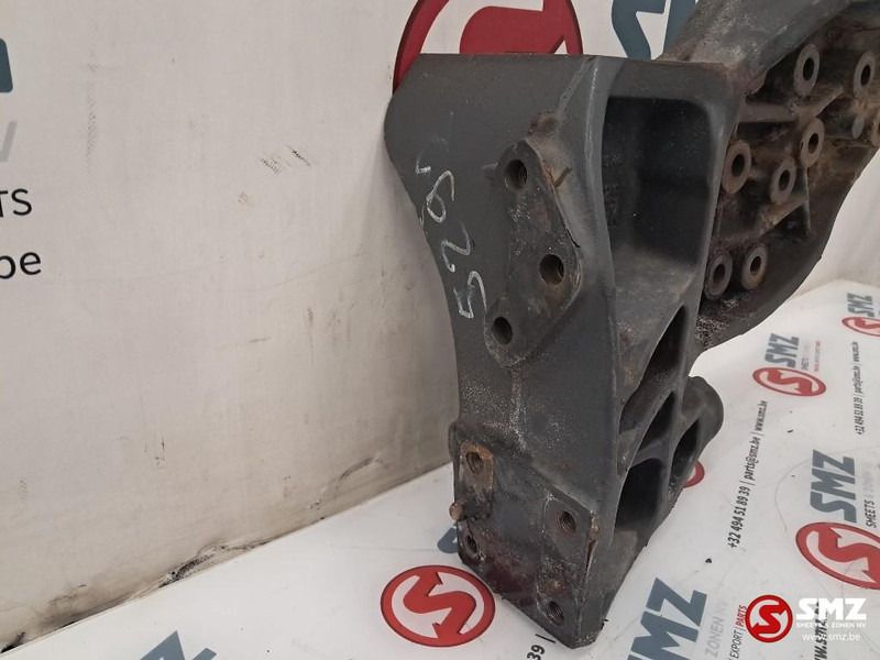 Renault Occ torsiestangmontagebeugel rechts Renault - Bastidor/ Chasis para Camión: foto 5 Renault Occ torsiestangmontagebeugel rechts Renault - Bastidor/ Chasis para Camión: foto 5