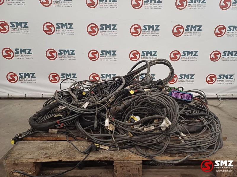 Scania Occ lot kabelbomen Scania - Cables/ Alambres para Camión: foto 1 Scania Occ lot kabelbomen Scania - Cables/ Alambres para Camión: foto 1
