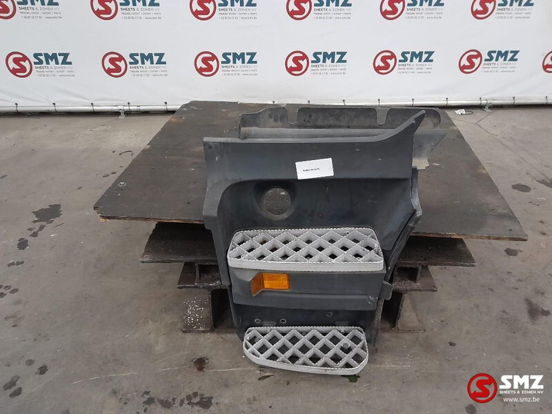 Scania Occ opstapbak links Scania - Cabina e interior para Camión: foto 1 Scania Occ opstapbak links Scania - Cabina e interior para Camión: foto 1