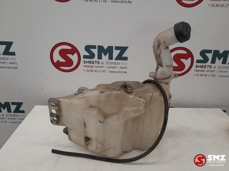 Scania Occ ruitensproeierreservoir Scania - Limpiaparabrisas para Camión: foto 1 Scania Occ ruitensproeierreservoir Scania - Limpiaparabrisas para Camión: foto 1