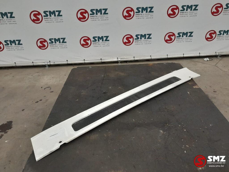 Scania Occ voorgrillepaneel Scania - Parrilla para Camión: foto 1 Scania Occ voorgrillepaneel Scania - Parrilla para Camión: foto 1