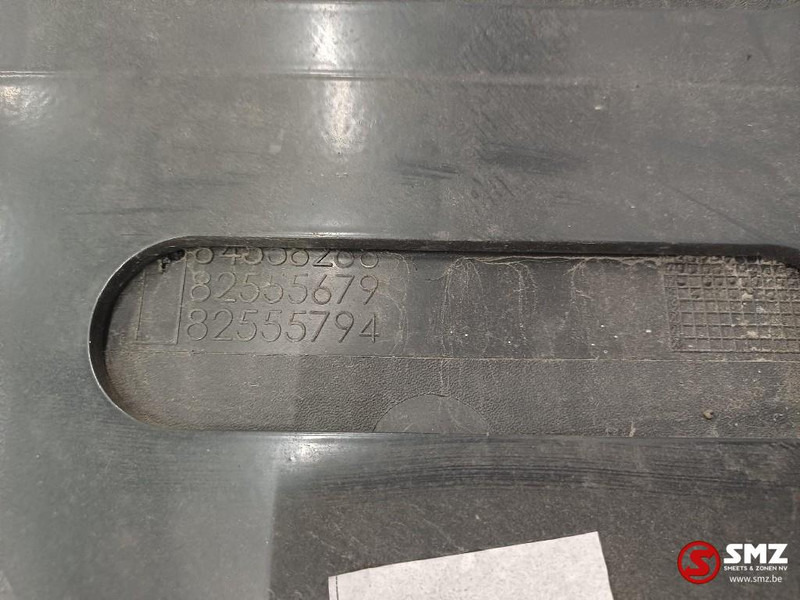 Volvo Occ spatbord cabine achter L/R + spatbordsteun Vol - Carrocería y exterior para Camión: foto 5 Volvo Occ spatbord cabine achter L/R + spatbordsteun Vol - Carrocería y exterior para Camión: foto 5