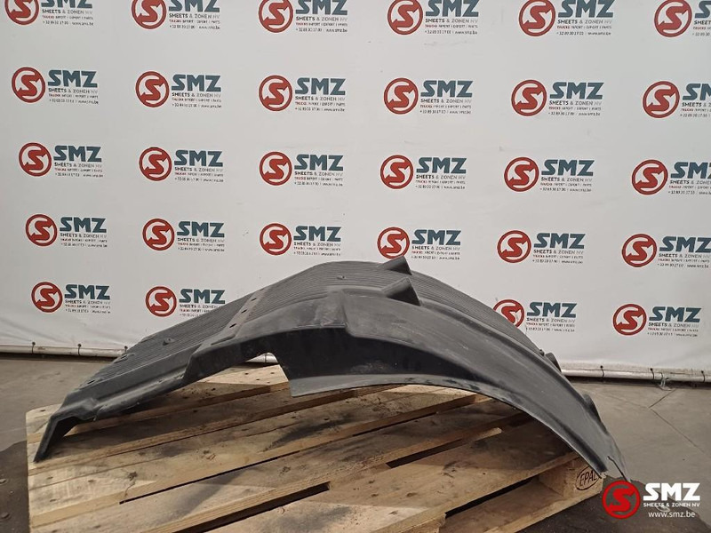 Volvo Occ spatscherm vooraan rechts Volvo - Carrocería y exterior para Camión: foto 1 Volvo Occ spatscherm vooraan rechts Volvo - Carrocería y exterior para Camión: foto 1