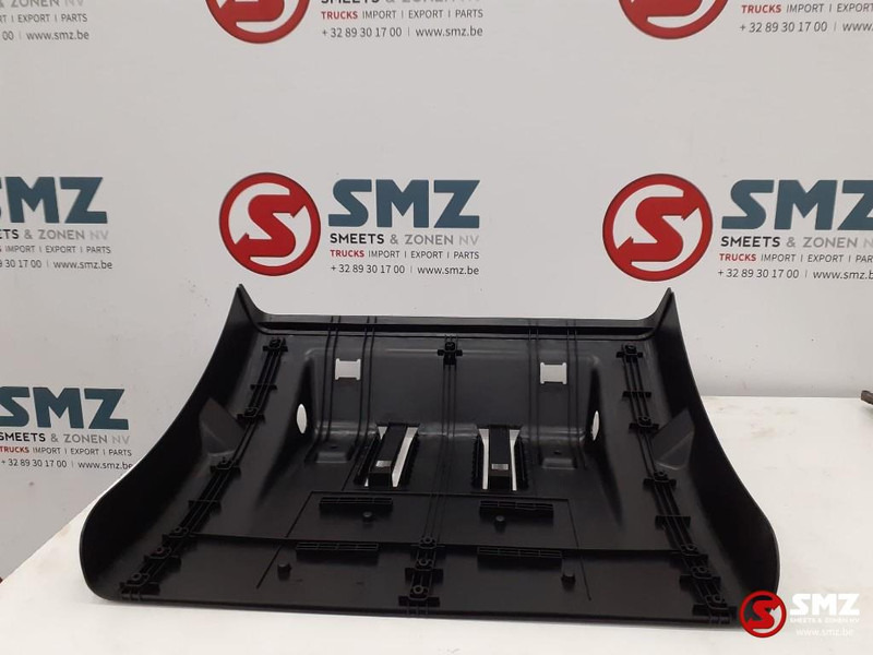 Volvo Spatbord Volvo FH - Carrocería y exterior para Camión: foto 2 Volvo Spatbord Volvo FH - Carrocería y exterior para Camión: foto 2