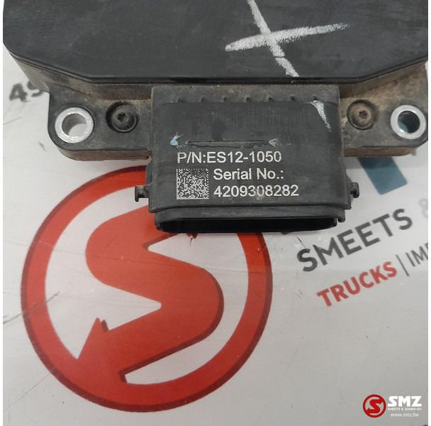 ZF Occ ECU EST54 T intarderregeleenheid ZF - Unidad de control para Camión: foto 5 ZF Occ ECU EST54 T intarderregeleenheid ZF - Unidad de control para Camión: foto 5