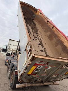Schmitz Cargobull Stalen kipper 24 cub - Volquete semirremolque: foto 2 Schmitz Cargobull Stalen kipper 24 cub - Volquete semirremolque: foto 2