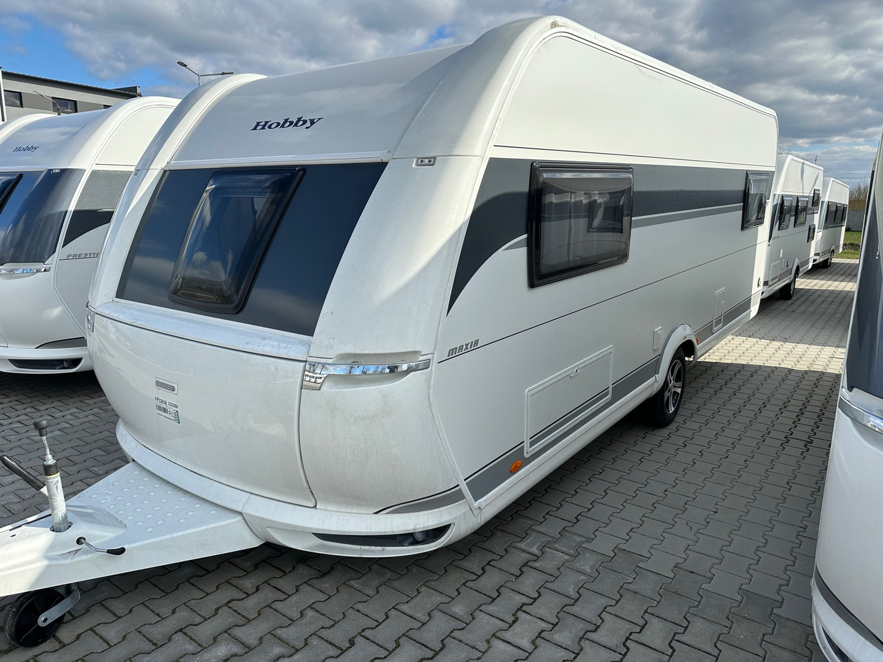 Hobby 585 UL Maxia 2023 - Caravana: foto 1 Hobby 585 UL Maxia 2023 - Caravana: foto 1