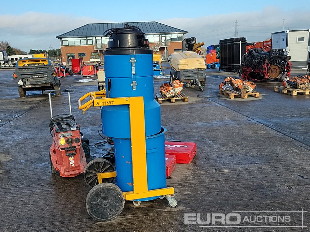 110 Volt SPE Vacuum, Hilti VC 40M-X 110 Volt Dust Extractor, Makita Cordless Floor Saw & Charger Pack, Hilti TE 70-ATC 110 Volt Hammer Drill, Hilti TE 700-AVR 110 Volt Hammer Drill, Hilti TE 30 110 Vo - Equipo de construcción: foto 5 110 Volt SPE Vacuum, Hilti VC 40M-X 110 Volt Dust Extractor, Makita Cordless Floor Saw & Charger Pack, Hilti TE 70-ATC 110 Volt Hammer Drill, Hilti TE 700-AVR 110 Volt Hammer Drill, Hilti TE 30 110 Vo - Equipo de construcción: foto 5