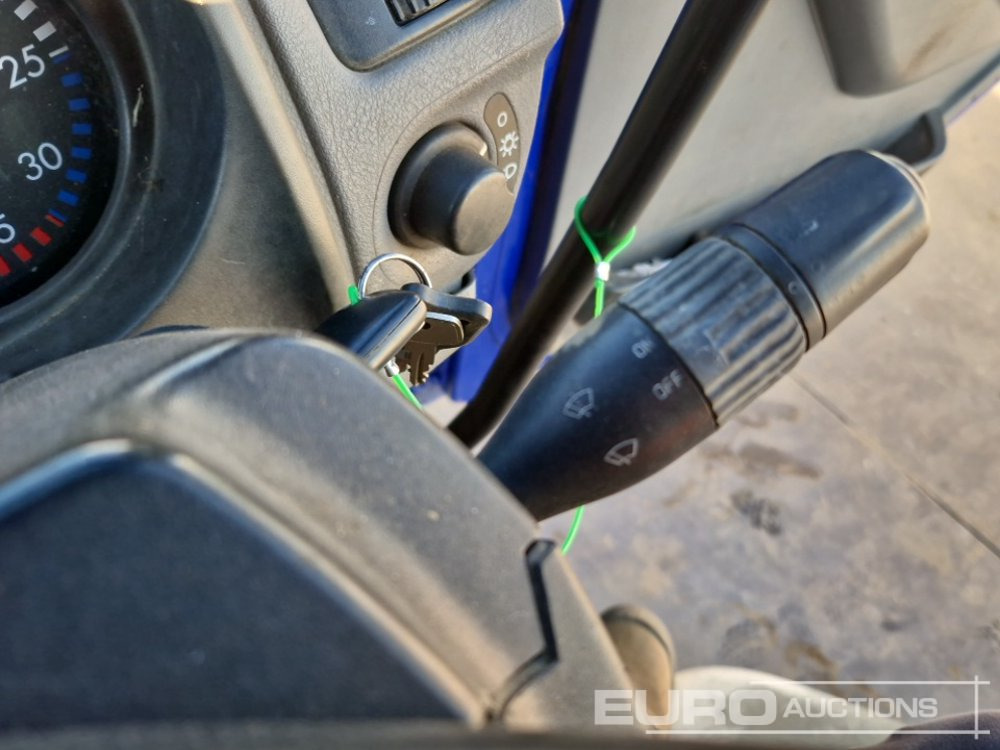 Camión caja abierta 2004 DAF LF55 220: foto 50