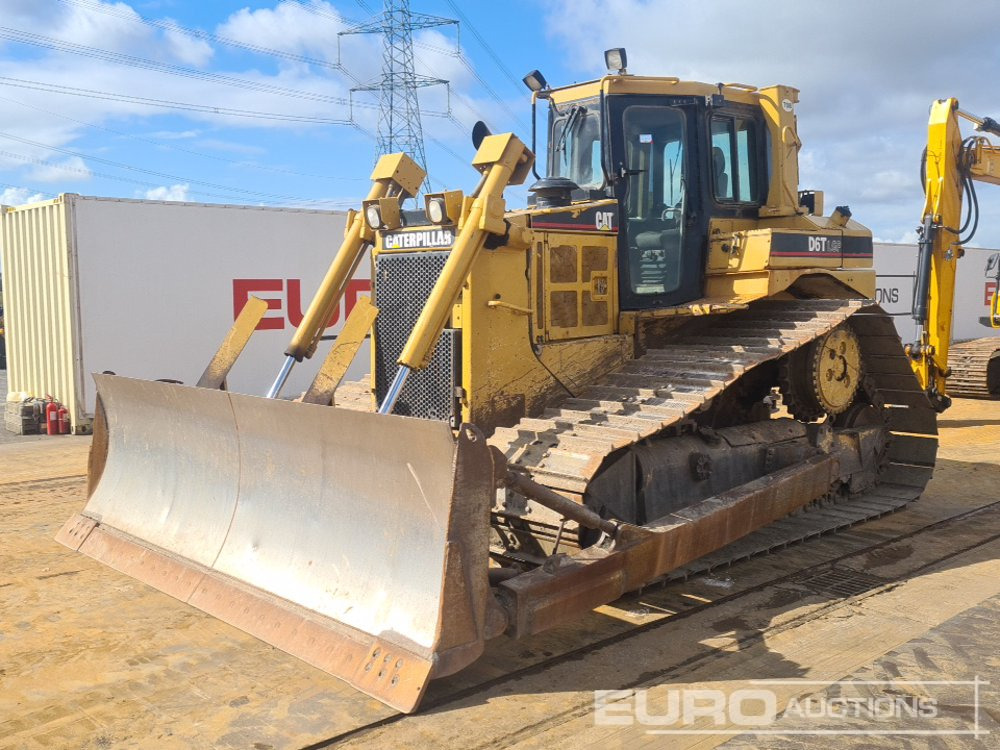 2006 CAT D6T LGP - Bulldozer: foto 1 2006 CAT D6T LGP - Bulldozer: foto 1