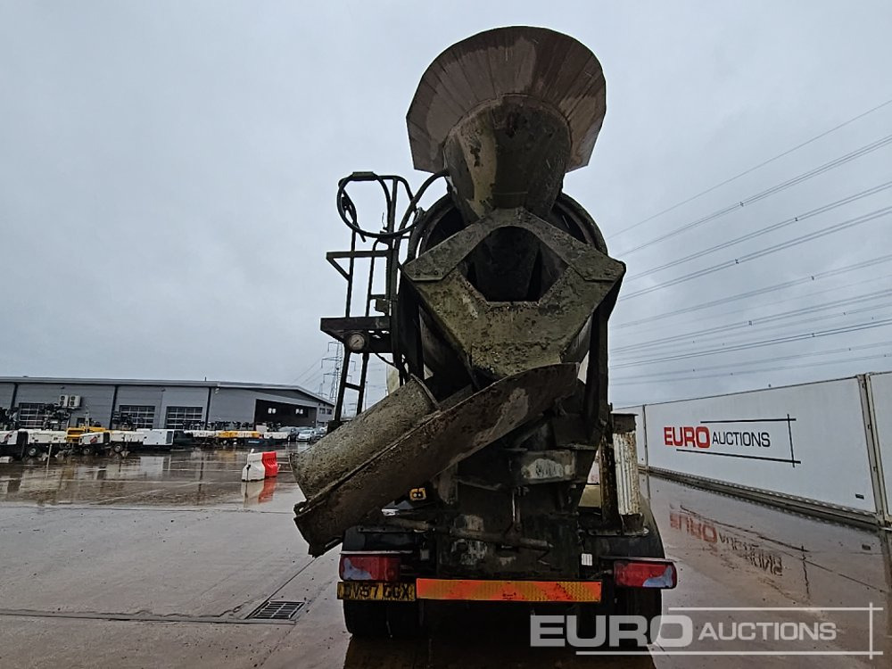 2007 MAN 18.244 - Camión hormigonera: foto 4 2007 MAN 18.244 - Camión hormigonera: foto 4