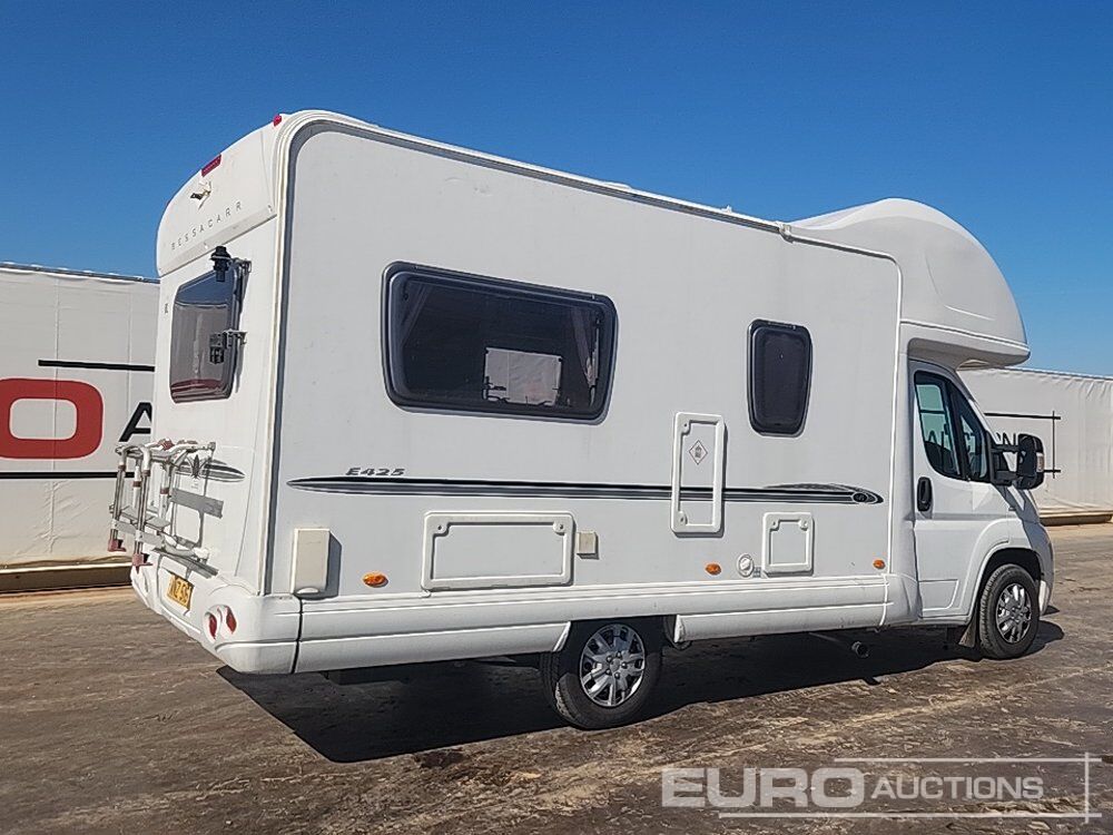 2009 Fiat Ducato 35 100 M-Jet, Bessacarr E425 Motorhome, 4 Berth, Hob, Oven/Grill, Fridge, Truma Gas/Electric Heater, 12v TV (Category N Insurance Loss) - Cámper: foto 5 2009 Fiat Ducato 35 100 M-Jet, Bessacarr E425 Motorhome, 4 Berth, Hob, Oven/Grill, Fridge, Truma Gas/Electric Heater, 12v TV (Category N Insurance Loss) - Cámper: foto 5