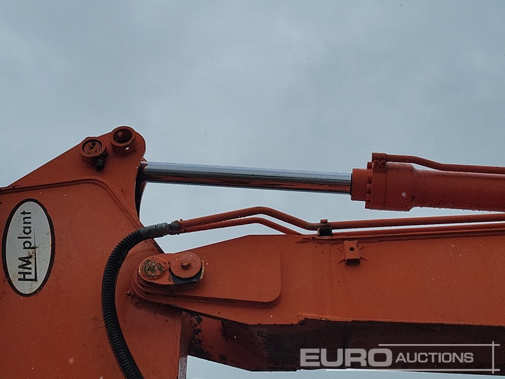 Excavadora de cadenas 2010 Hitachi ZX130 LCN-3: foto 32
