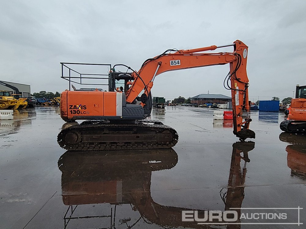 Excavadora de cadenas 2010 Hitachi ZX130 LCN-3: foto 6