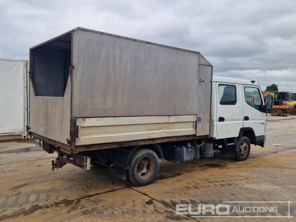 2010 Mitsubishi Fuso CANTER - Volquete camión: foto 5 2010 Mitsubishi Fuso CANTER - Volquete camión: foto 5