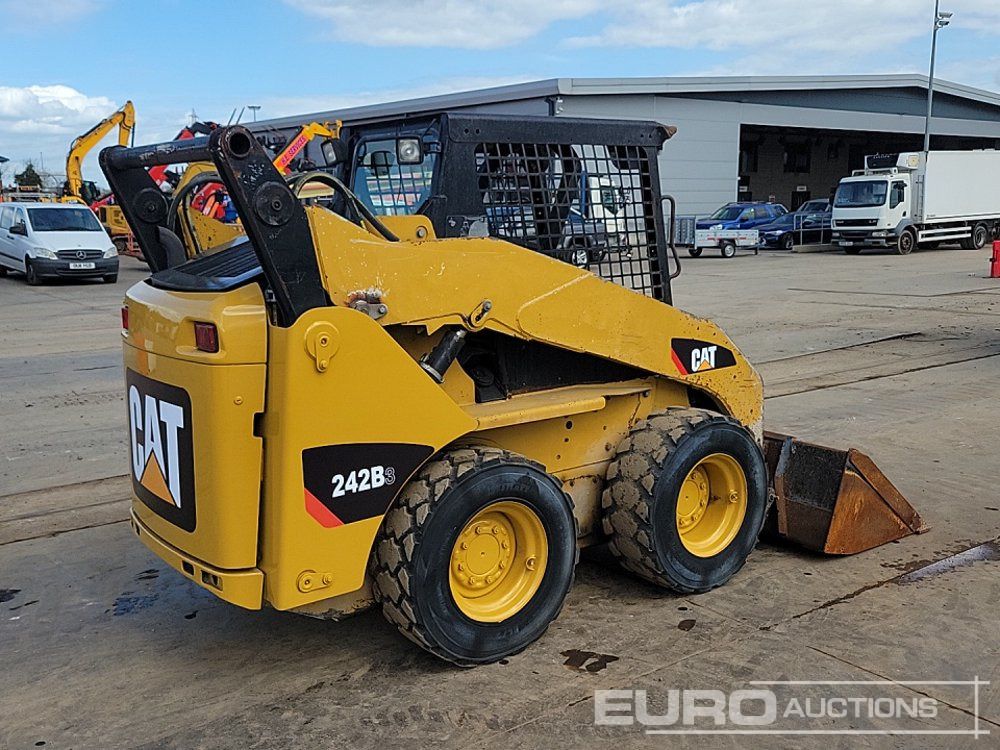 2012 CAT 242B3 - Minicargadora: foto 5 2012 CAT 242B3 - Minicargadora: foto 5