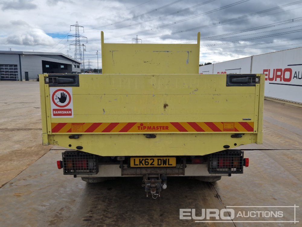 2012 Isuzu NPR-6 N62.150M - Camión caja abierta: foto 4 2012 Isuzu NPR-6 N62.150M - Camión caja abierta: foto 4