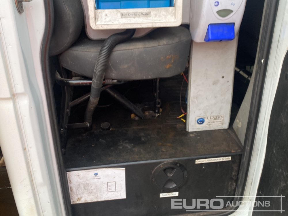 Caja abierta furgoneta 2012 Renault Master: foto 37