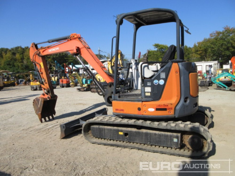 2013 Hitachi ZX40U-5A Rubber Tracks, Blade, Offset, Piped, Bucket - Miniexcavadora: foto 5 2013 Hitachi ZX40U-5A Rubber Tracks, Blade, Offset, Piped, Bucket - Miniexcavadora: foto 5