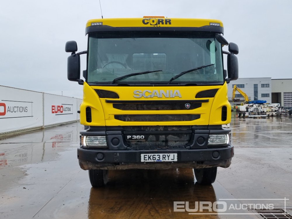 Volquete camión 2013 Scania P360: foto 8