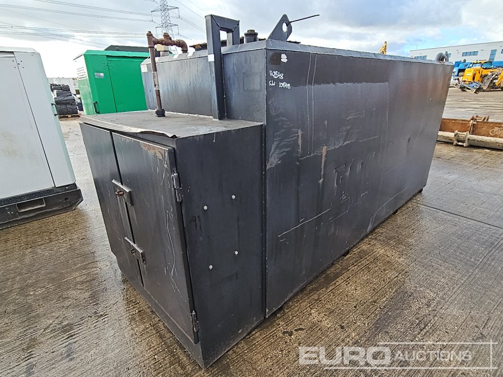 2013 Turner Fabrications 5448 Litres - Tanque de almacenamiento: foto 1 2013 Turner Fabrications 5448 Litres - Tanque de almacenamiento: foto 1