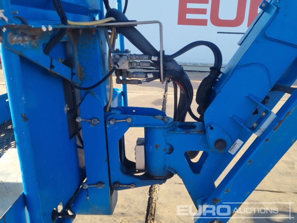 Plataforma elevadora 2014 Genie Z45/25J: foto 30