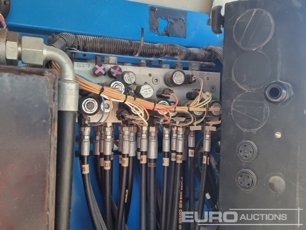 Plataforma elevadora 2014 Genie Z45/25J: foto 13