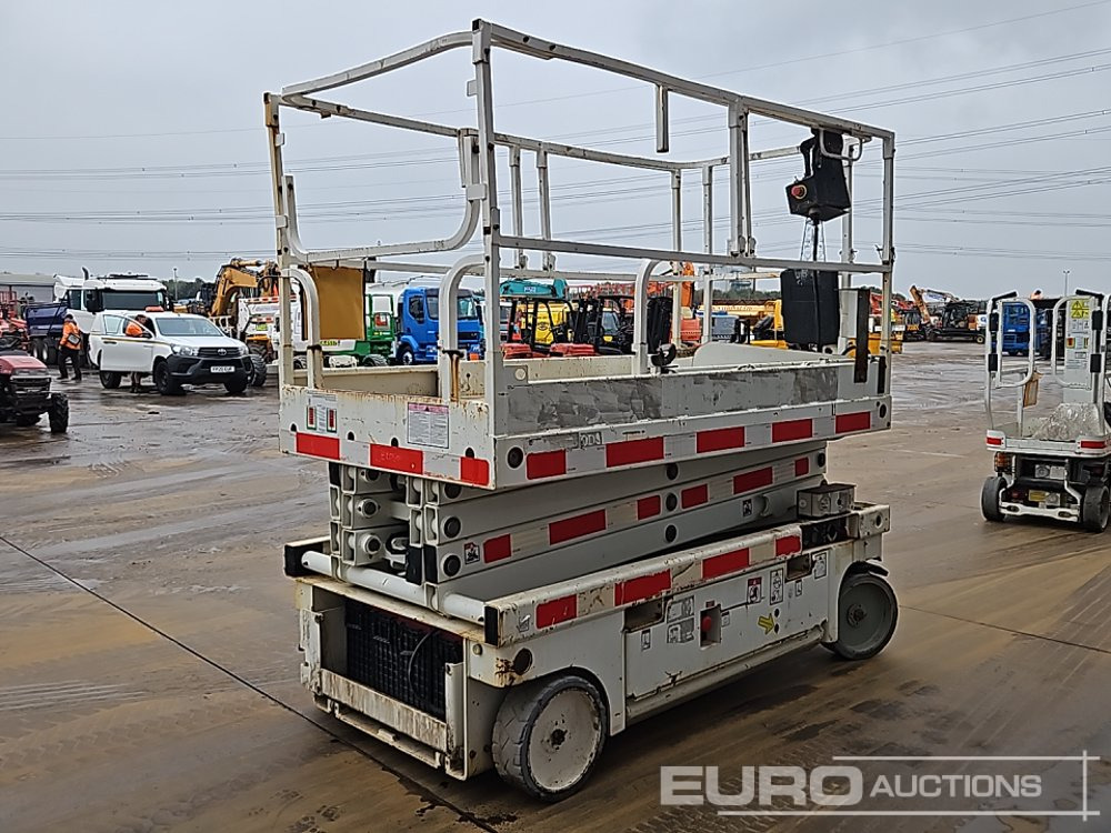 2014 Haulotte Compact 10 - Plataforma elevadora: foto 5 2014 Haulotte Compact 10 - Plataforma elevadora: foto 5