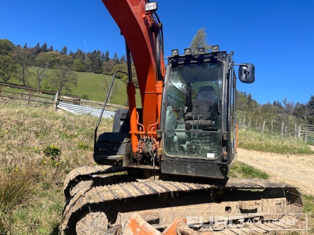 2014 Hitachi ZX130LCN-5B - Excavadora de cadenas: foto 1 2014 Hitachi ZX130LCN-5B - Excavadora de cadenas: foto 1