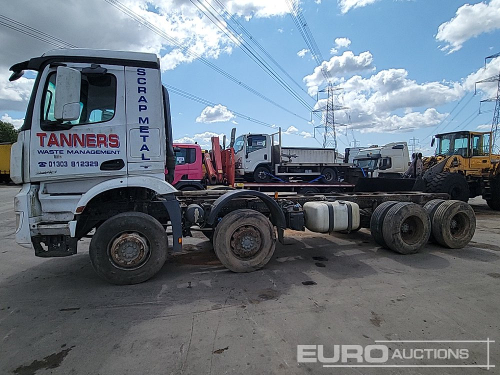 2014 Mercedes Arocs 3240 - Chasis camión: foto 2 2014 Mercedes Arocs 3240 - Chasis camión: foto 2